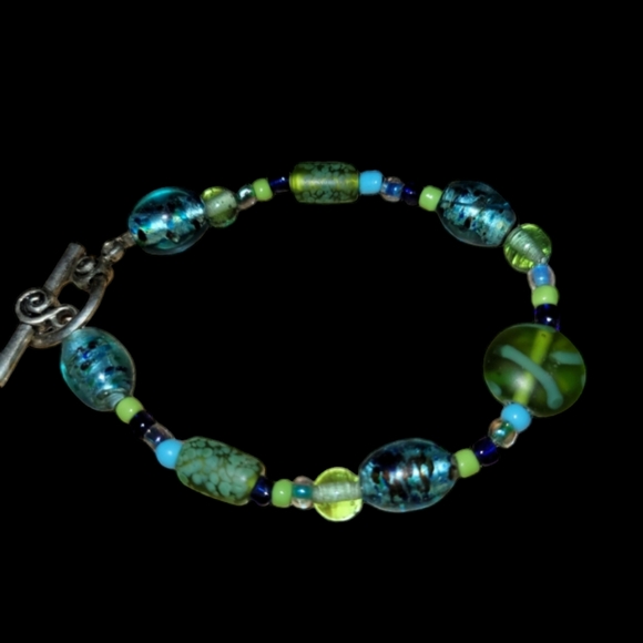 Handmade Glass Beaded Bracelet L8 - Picture 2 of 2